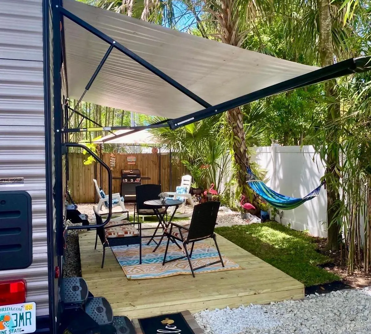 Grand Luxury Rv Camper Near Clearwater Beaches Largo Apartament